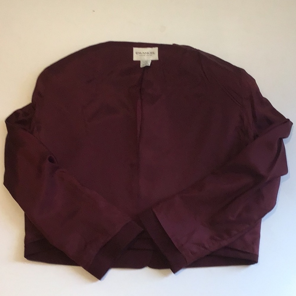 Vintage Emanul Ungaro cropped bolero style jacket / beadwork on collar/cuffs 12 - Picture 10 of 13